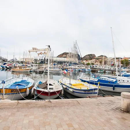 Cocooning Avec Petite Cour Extérieure Apartamento La Ciotat